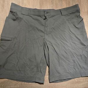 Duluth Trading Standard Fit Green‎ Cargo Shorts Flex Dry on the Fly SZ 42
